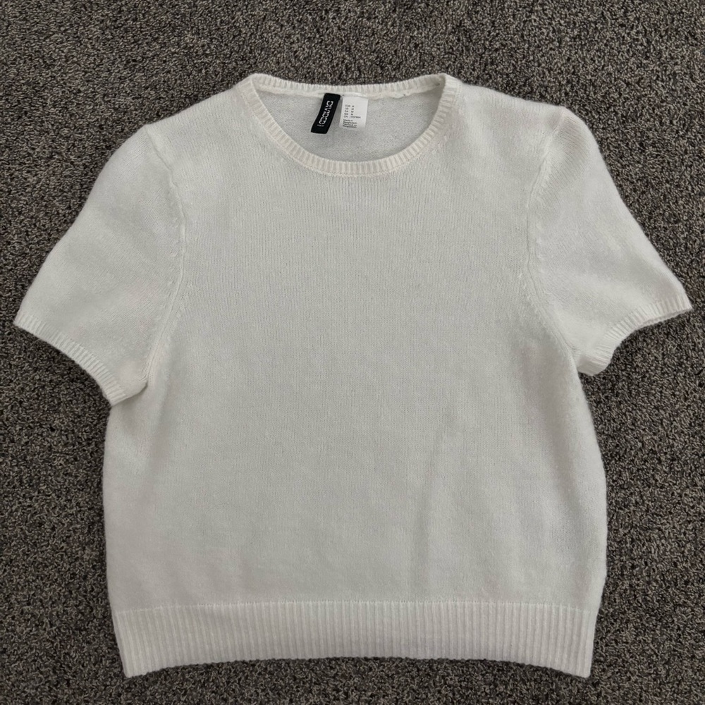 H&M | Short Sleeve Sweater